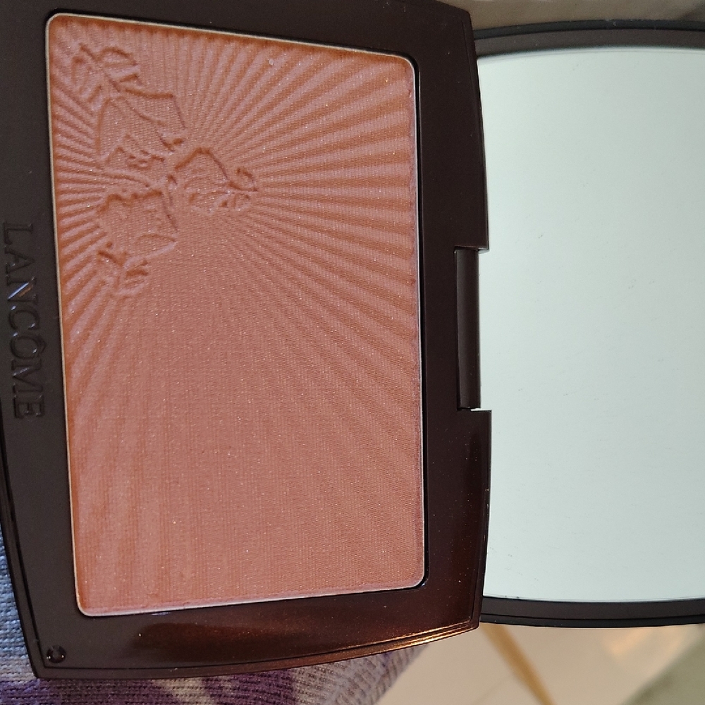 Blush in Soft Pink